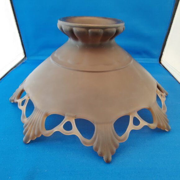 Westmoreland Brown Mist Satin Glass Lace Edge Centerpiece Bowl - Ring & Petal - Picture 8 of 12